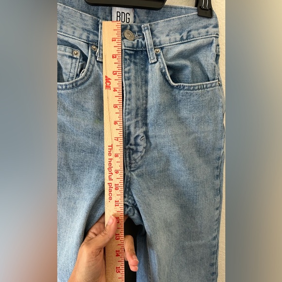 BDG at Urban Outfitters High-Rise Baggy Jean SZ 24 - Picture 4 of 10